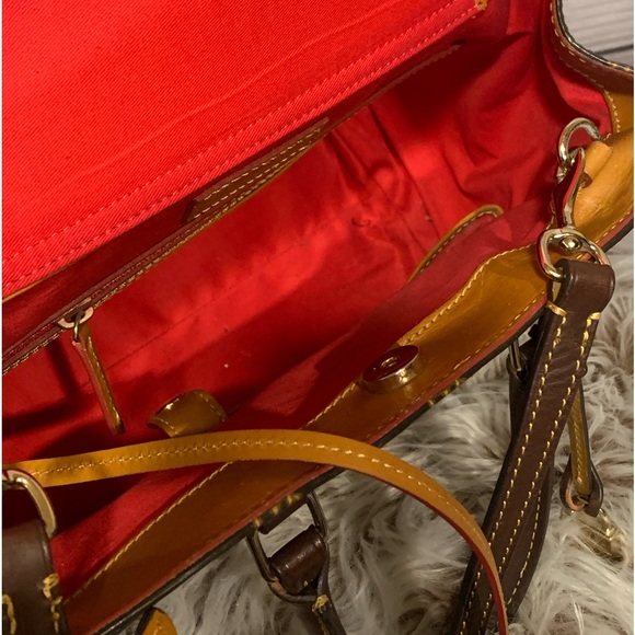 Dooney And Bourke Handbag Cross Body - Picture 6 of 10